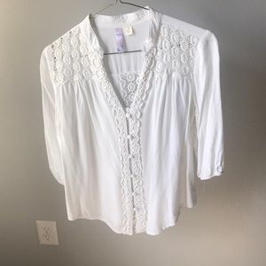 White blouse with knit/button detail